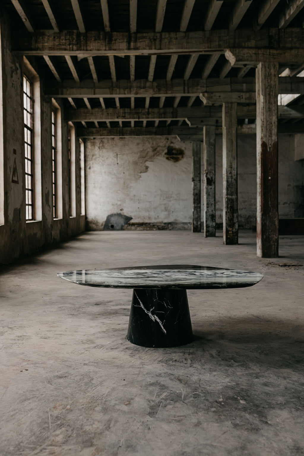 Mesa de centro Konisch