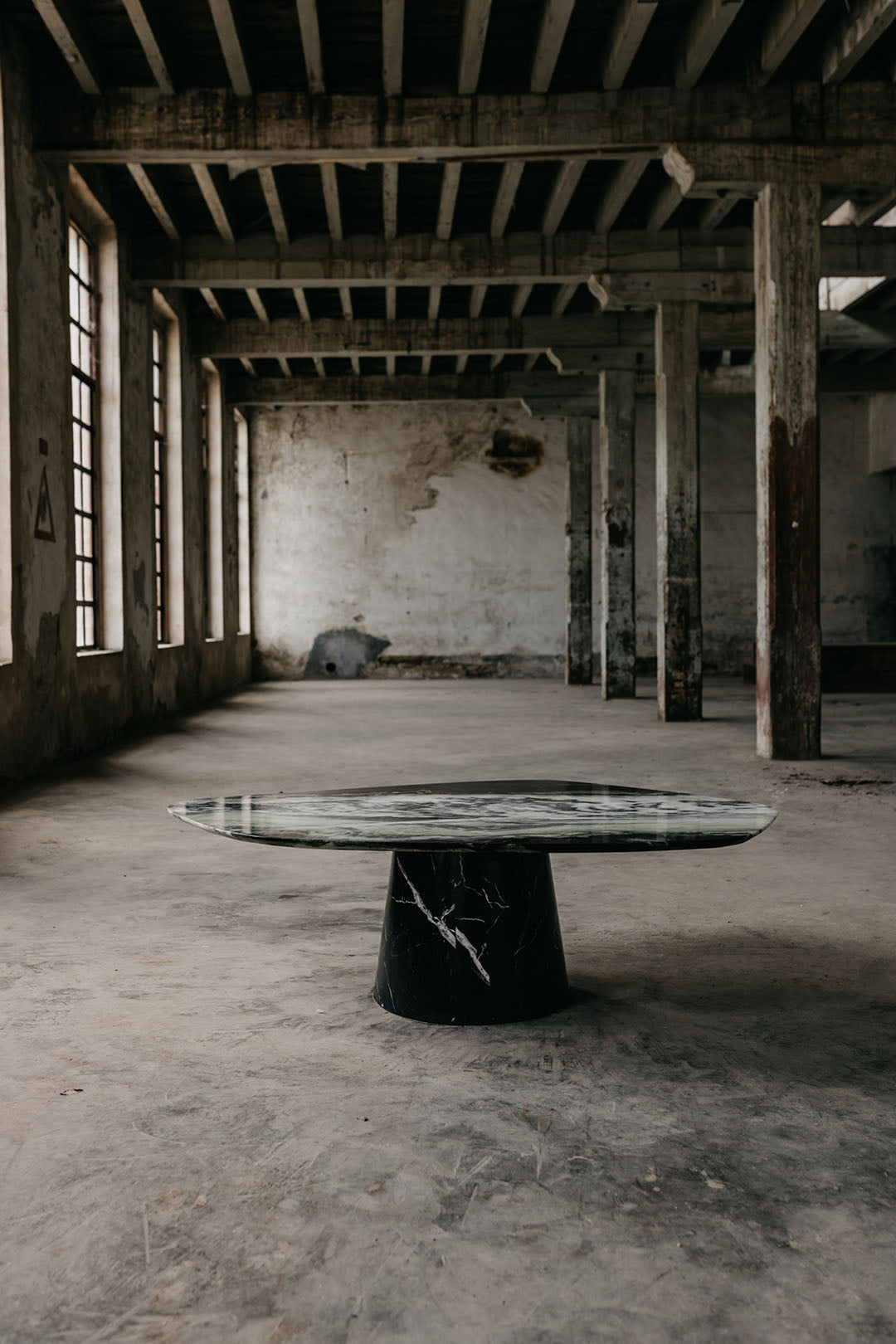 Mesa de centro Konisch