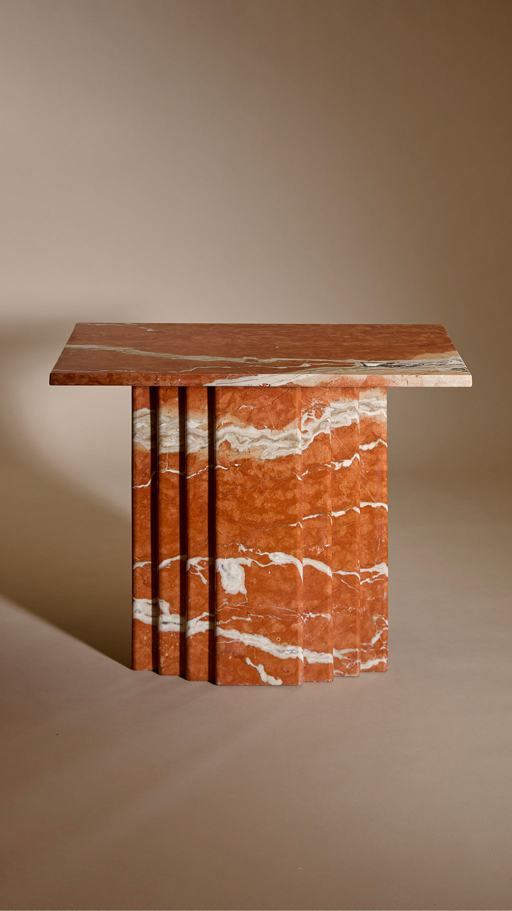 Mesa lateral Scritte